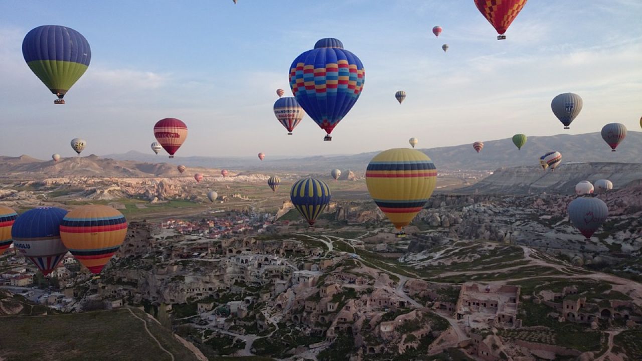 los-mejores-lugares-del-mundo-para-montar-en-globo-viajestic