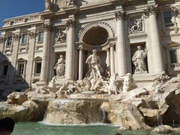 Fontana de Trevi Fontana de Trevi