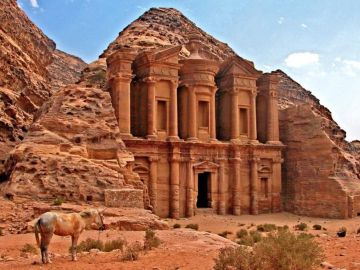 Petra Petra