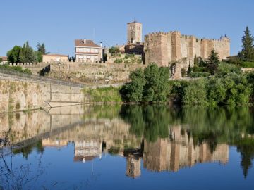 Buitrago de Lozoya Buitrago de Lozoya